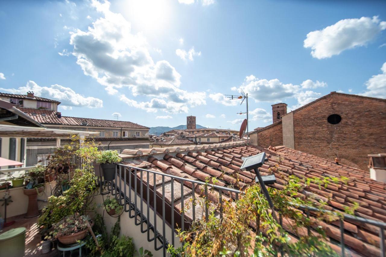 Appartamento Residenza Al Pavone Luxury With Terrace Lucca Esterno foto