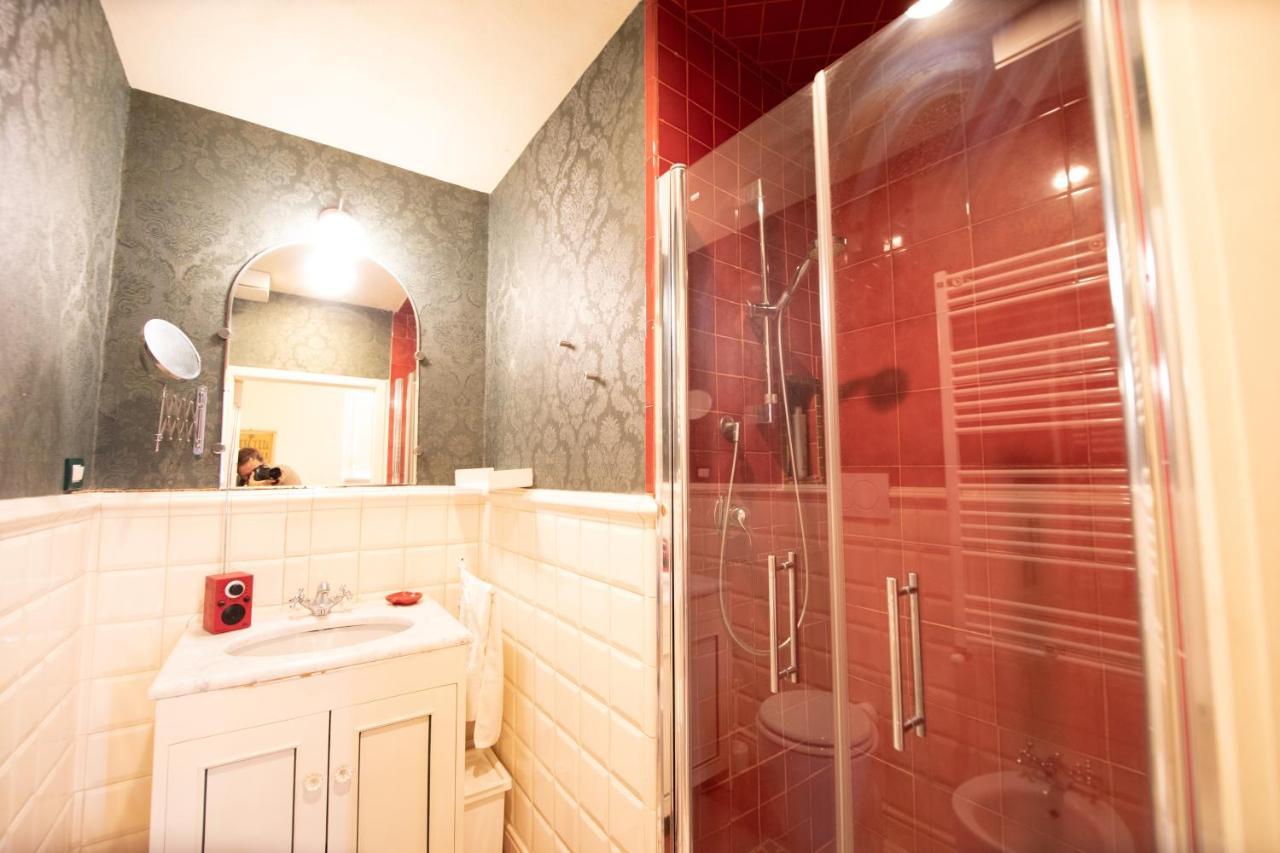 Appartamento Residenza Al Pavone Luxury With Terrace Lucca Esterno foto