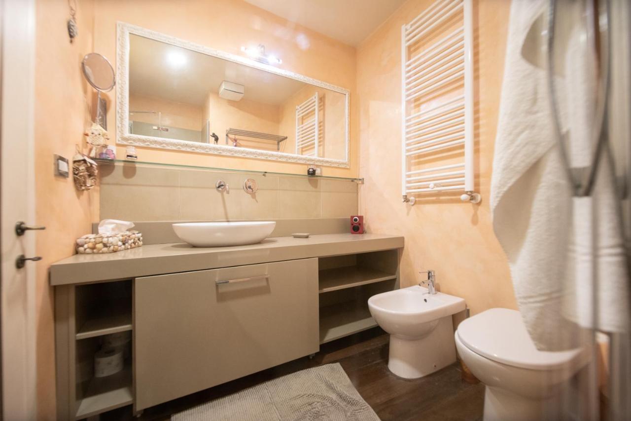 Appartamento Residenza Al Pavone Luxury With Terrace Lucca Esterno foto