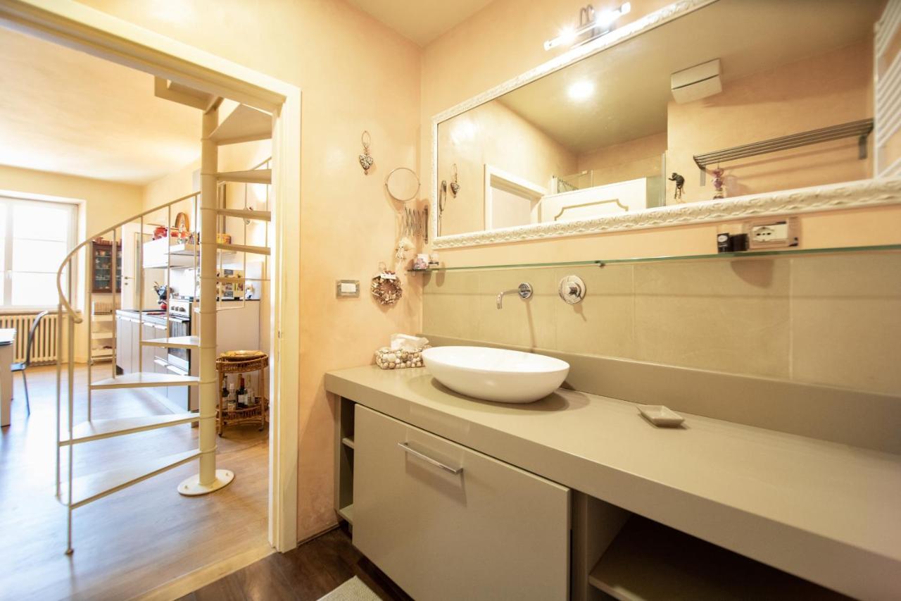 Appartamento Residenza Al Pavone Luxury With Terrace Lucca Esterno foto
